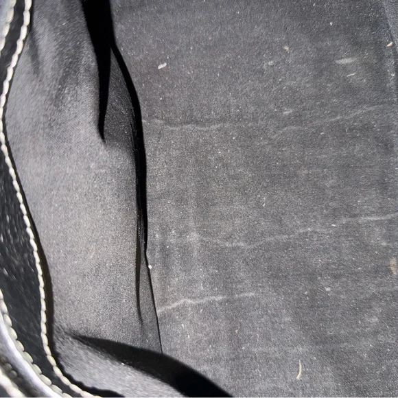 Chic Black Leather Shoulder Bag - Picture 7 of 7